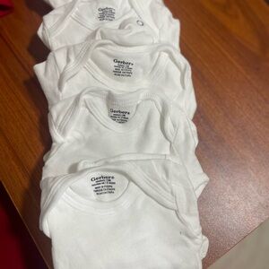 Gerber White long sleeve Bodysuits for Infants